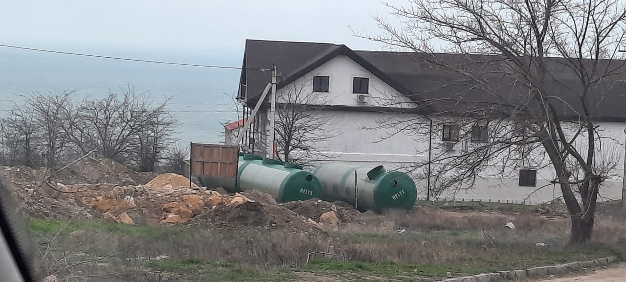 https://emkosti-kryma.ru/wp-content/uploads/2021/06/ustanovka-livnevyh-ochistnyh-sooruzhenij-v-edinom-korpuse-kerch-5.jpeg